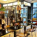 Deutsches Theater Landwehrstrasse Hotel 3*