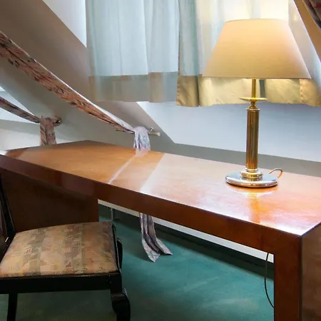 Deutsches Theater Landwehrstrasse Hotel 3*