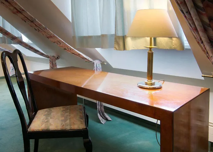 Deutsches Theater Landwehrstrasse Hotel 3*