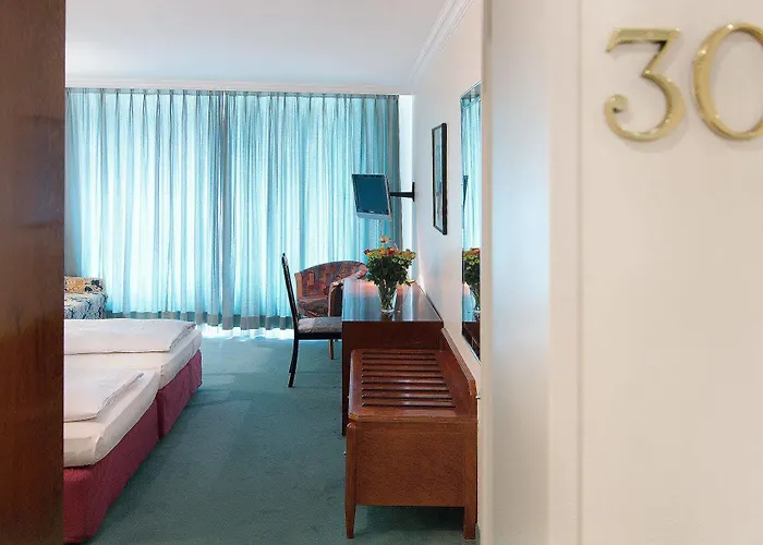 Deutsches Theater Landwehrstrasse Hotel