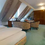 Hotel Deutsches Theater Landwehrstrasse