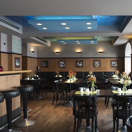 Deutsches Theater Landwehrstrasse