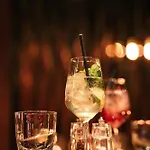 Hotel Deutsches Theater Landwehrstrasse 3*